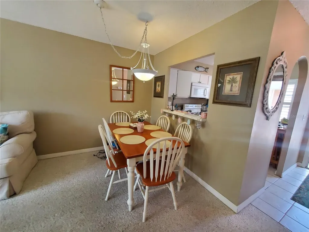 1400 Arrowhead Circle W Clearwater FL 33759