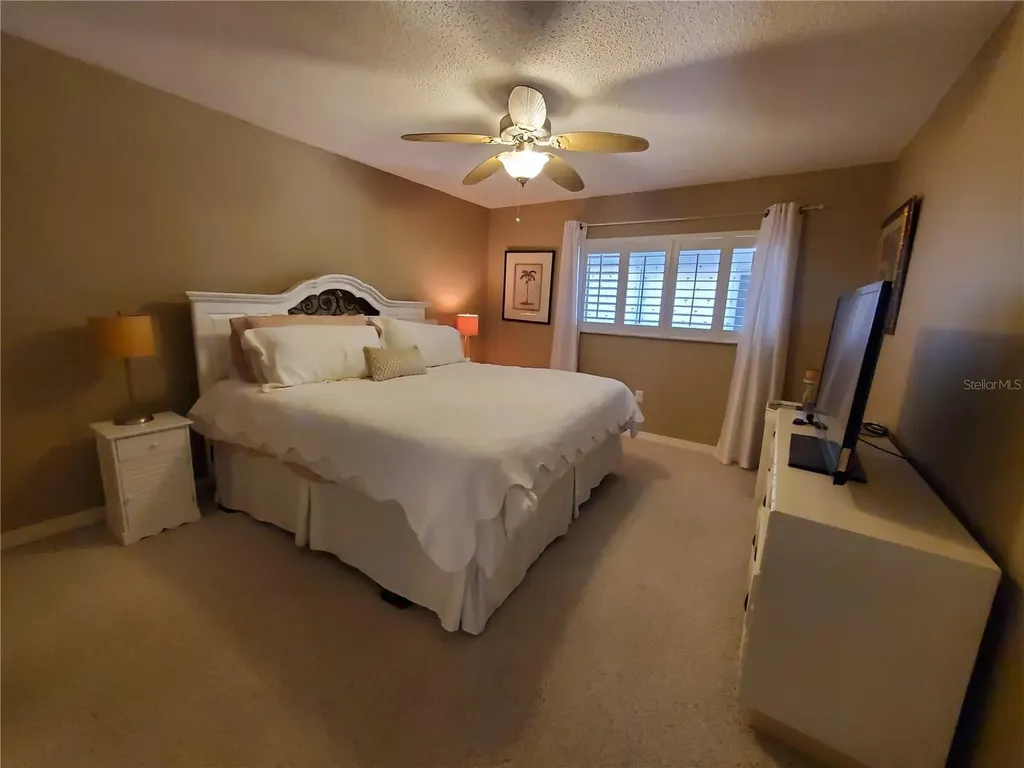 1400 Arrowhead Circle W Clearwater FL 33759