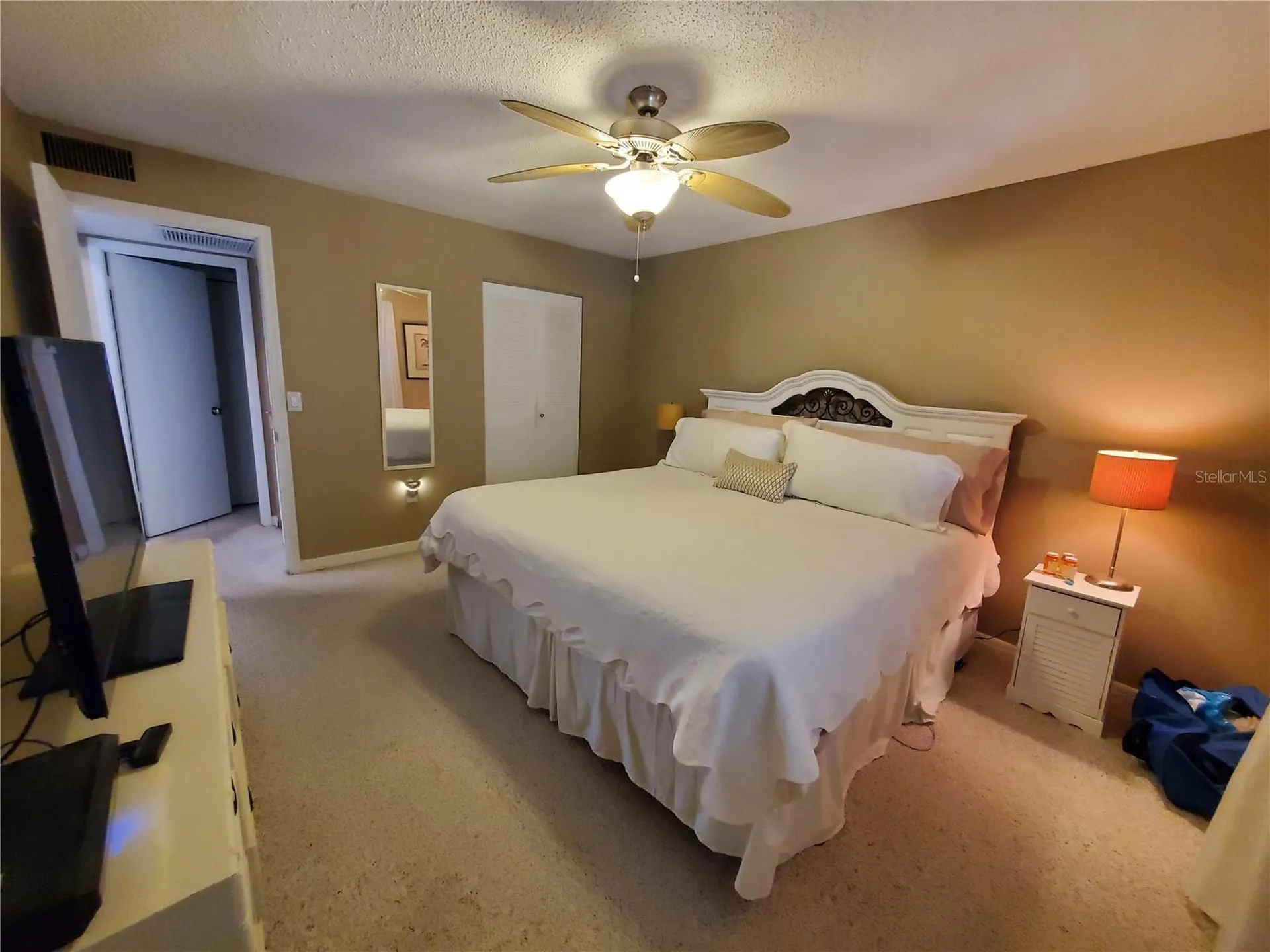 1400 Arrowhead Circle W Clearwater FL 33759