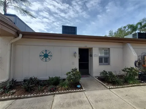1400 Arrowhead Circle W Clearwater FL 33759