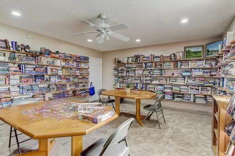 1400 Arrowhead Circle W Clearwater FL 33759