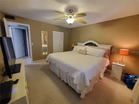 1400 Arrowhead Circle W Clearwater FL 33759