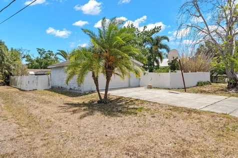 2915 W Ballast Point Boulevard Tampa FL 33611