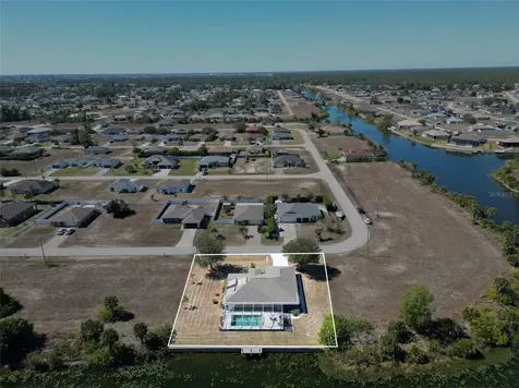 3775 NE 14th Place Cape Coral FL 33909