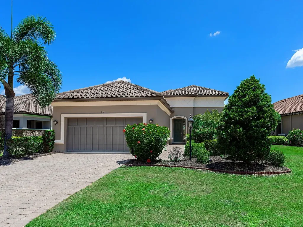 5137 Napoli Run Bradenton FL 34211