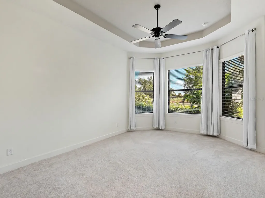 5137 Napoli Run Bradenton FL 34211