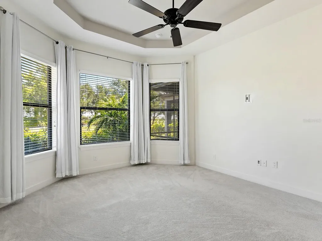 5137 Napoli Run Bradenton FL 34211