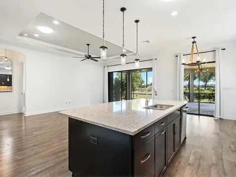 5137 Napoli Run Bradenton FL 34211