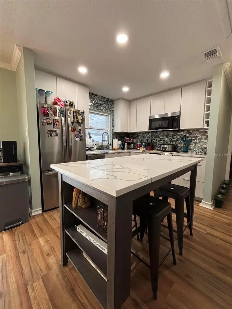 1105 Amble Lane Clearwater FL 33755