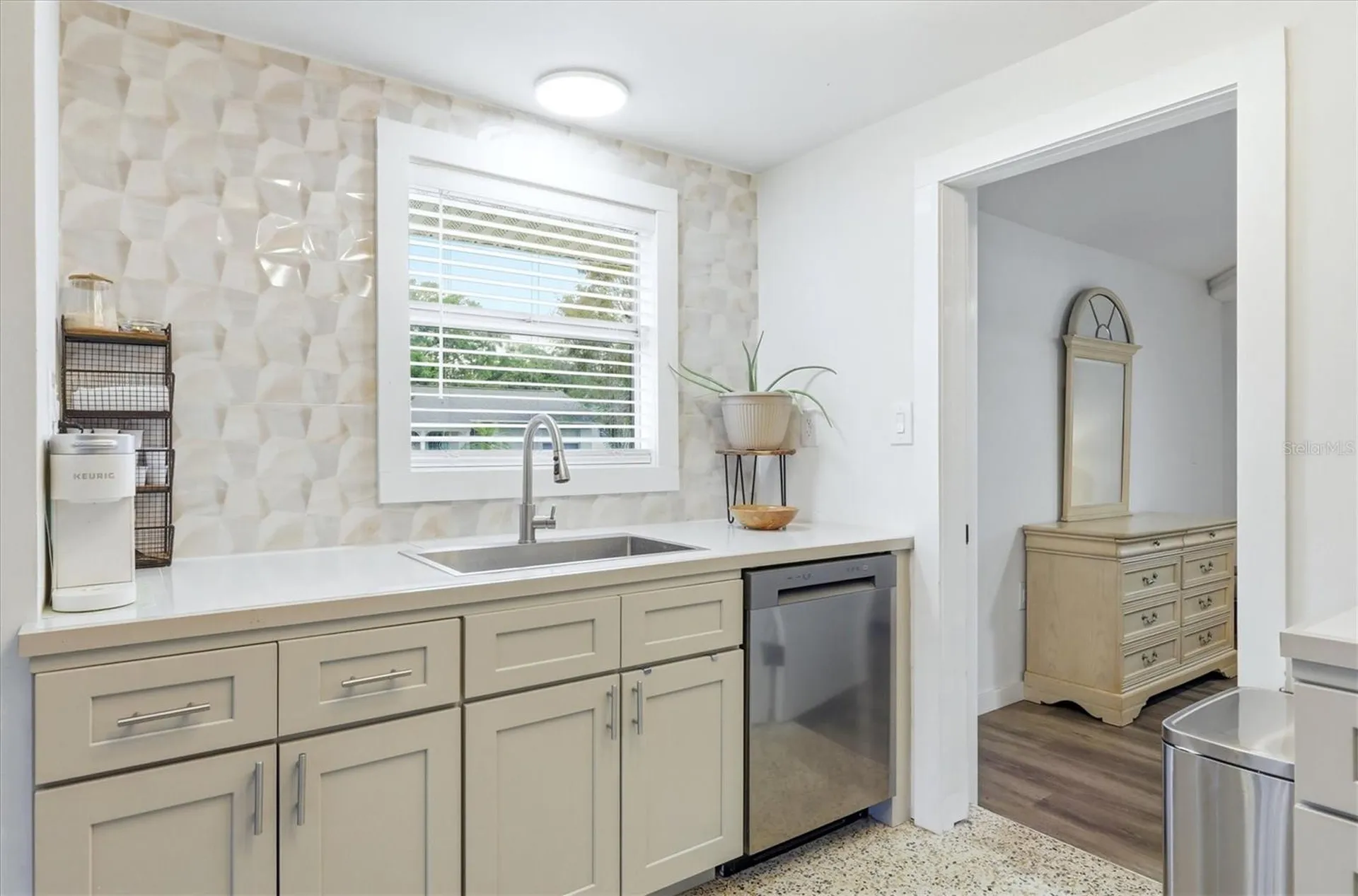301 28th Street W Bradenton FL 34205