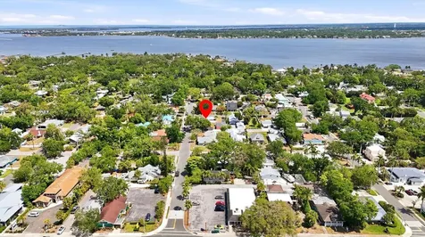 301 28th Street W Bradenton FL 34205