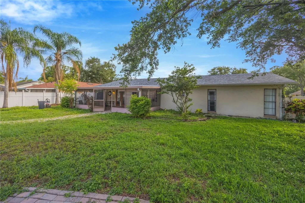 4953 Pennsbury Drive Tampa FL 33624