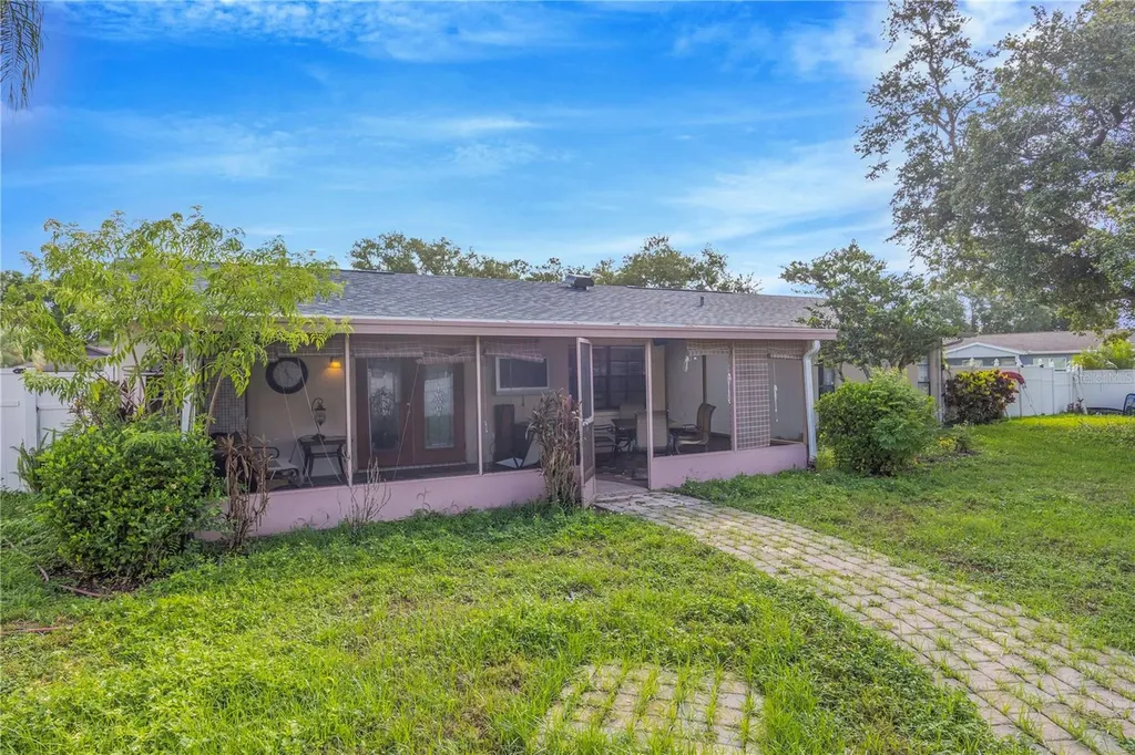 4953 Pennsbury Drive Tampa FL 33624