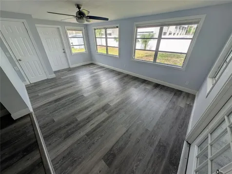 7173 Darien Way Clearwater FL 33764