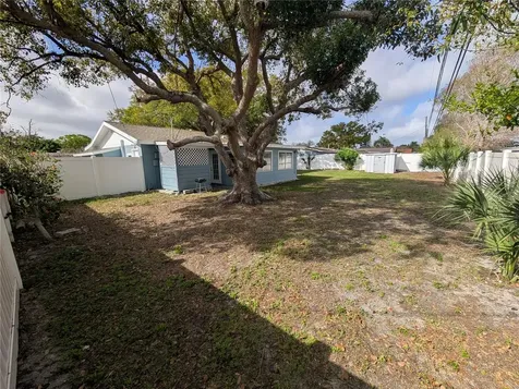 7173 Darien Way Clearwater FL 33764