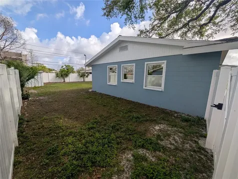 7173 Darien Way Clearwater FL 33764