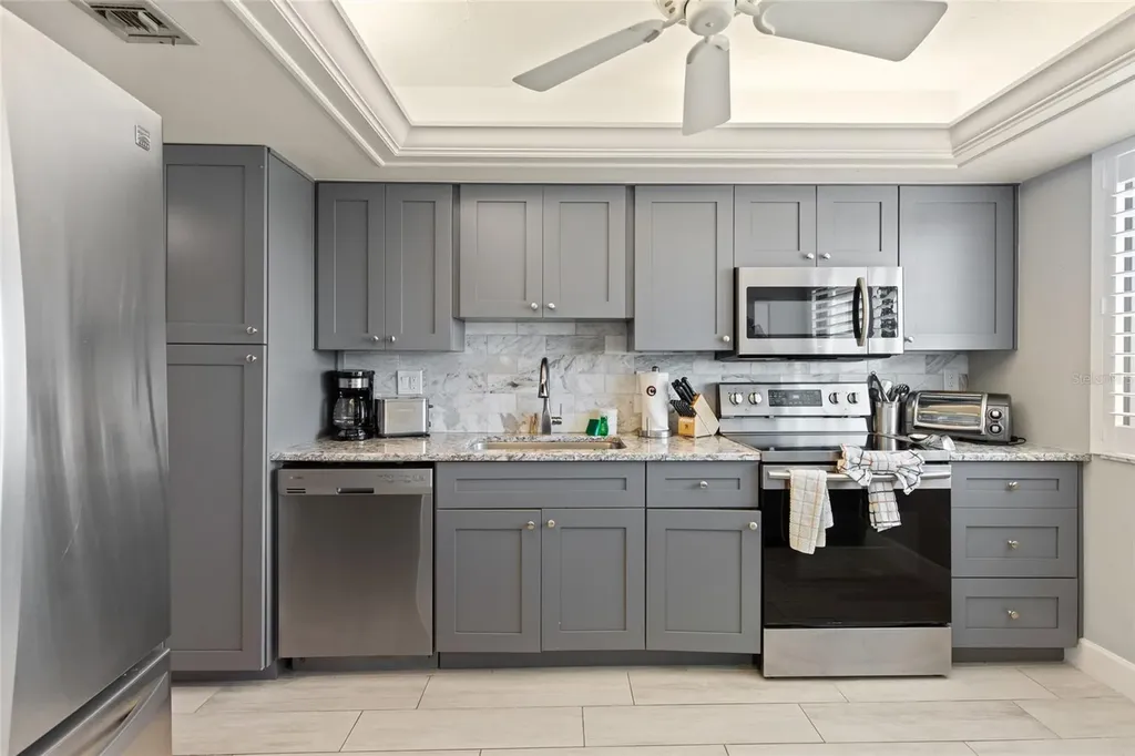 6266 Midnight Pass Road Sarasota FL 34242