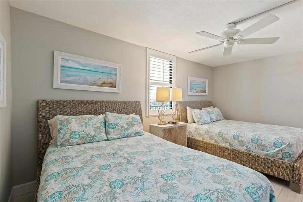 6266 Midnight Pass Road Sarasota FL 34242