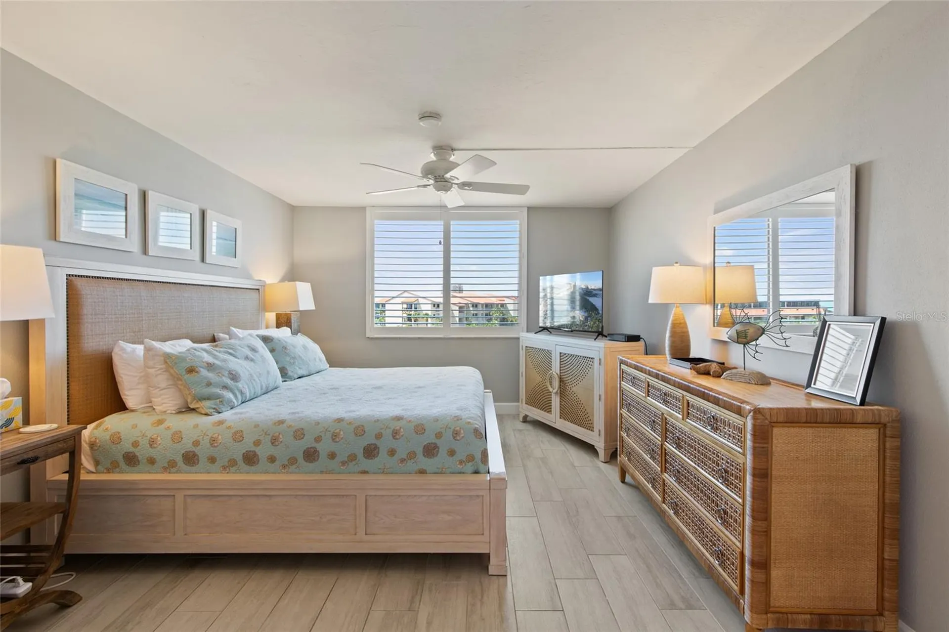 6266 Midnight Pass Road Sarasota FL 34242