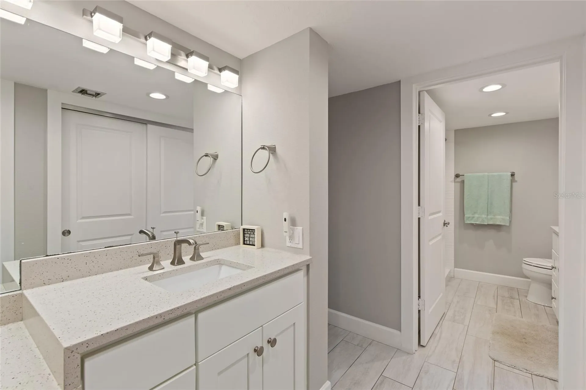 6266 Midnight Pass Road Sarasota FL 34242