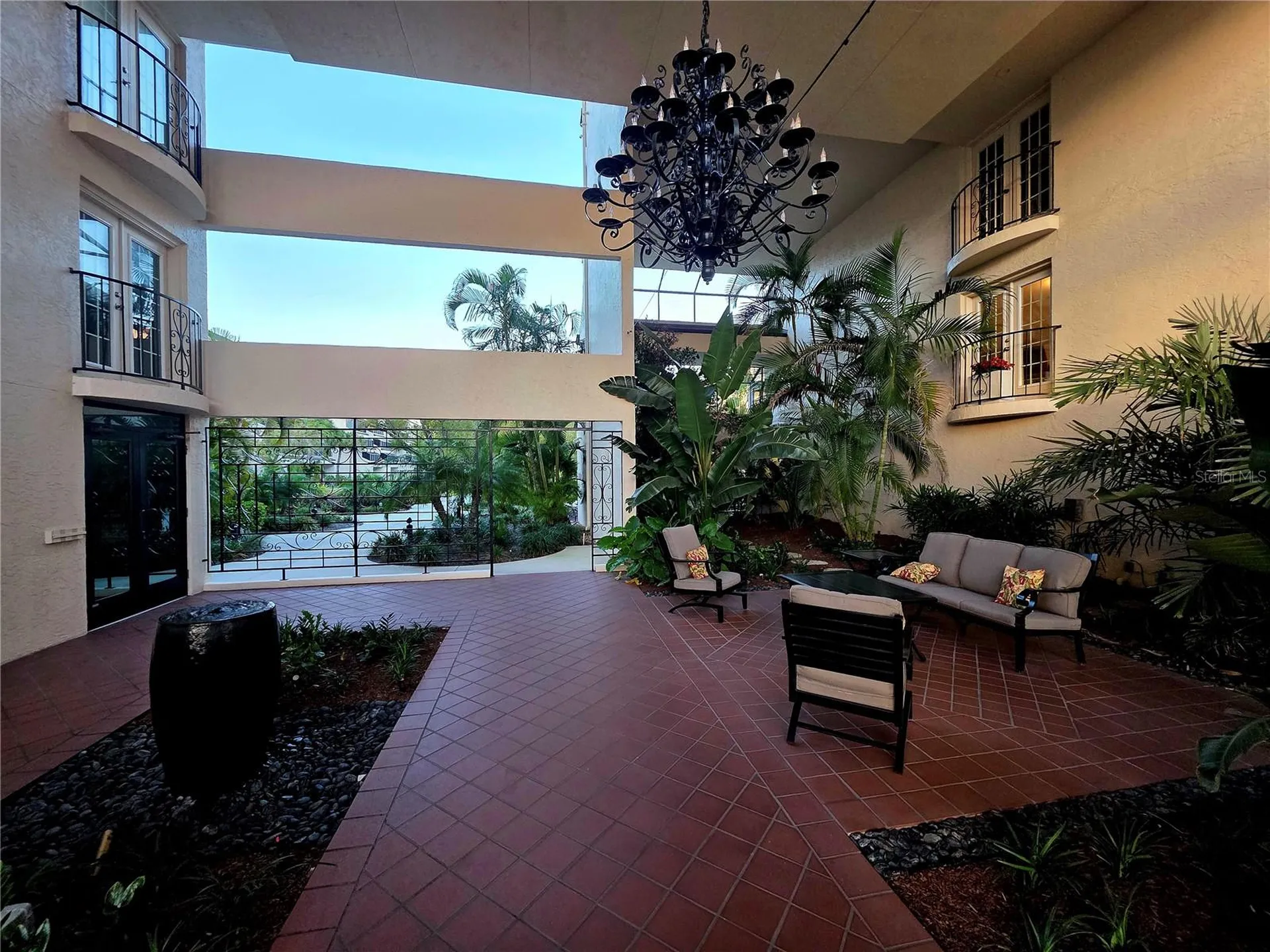 6266 Midnight Pass Road Sarasota FL 34242