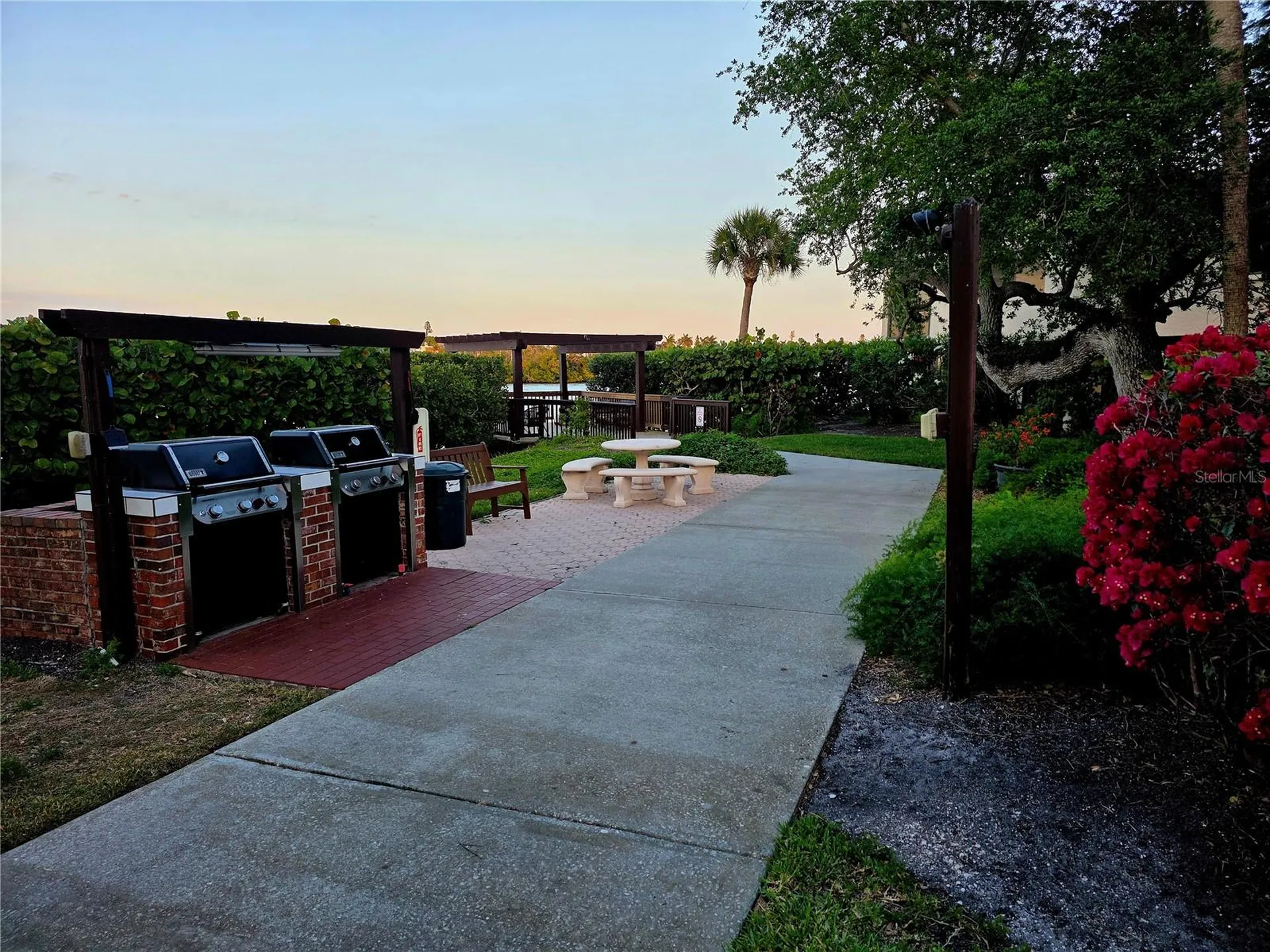 6266 Midnight Pass Road Sarasota FL 34242