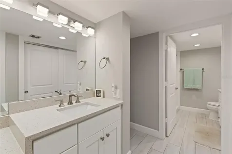6266 Midnight Pass Road Sarasota FL 34242