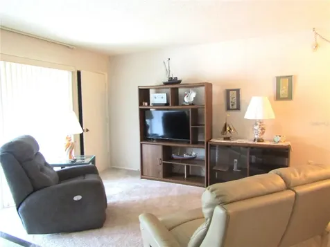 4632 Ringwood Meadow Sarasota FL 34235