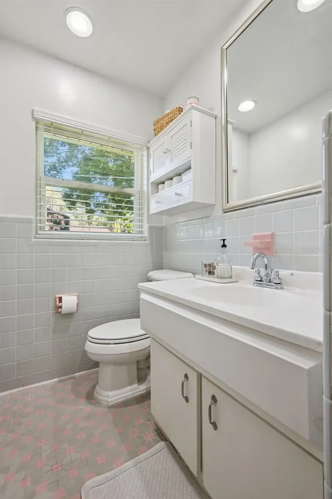1215 Ridgecrest Road Road Orlando FL 32806