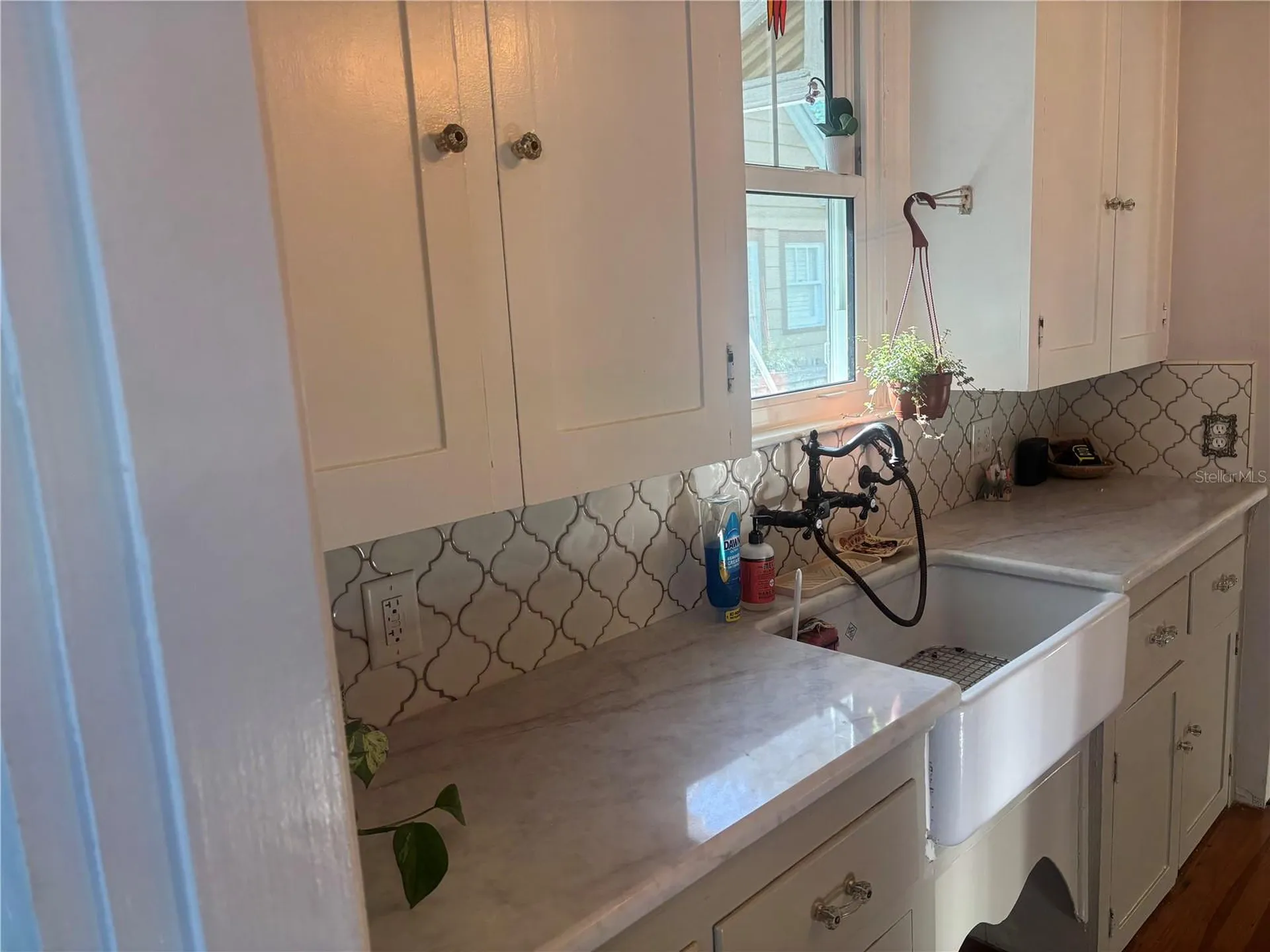 316 18th Avenue NE St Petersburg FL 33704