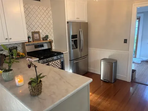 316 18th Avenue NE St Petersburg FL 33704