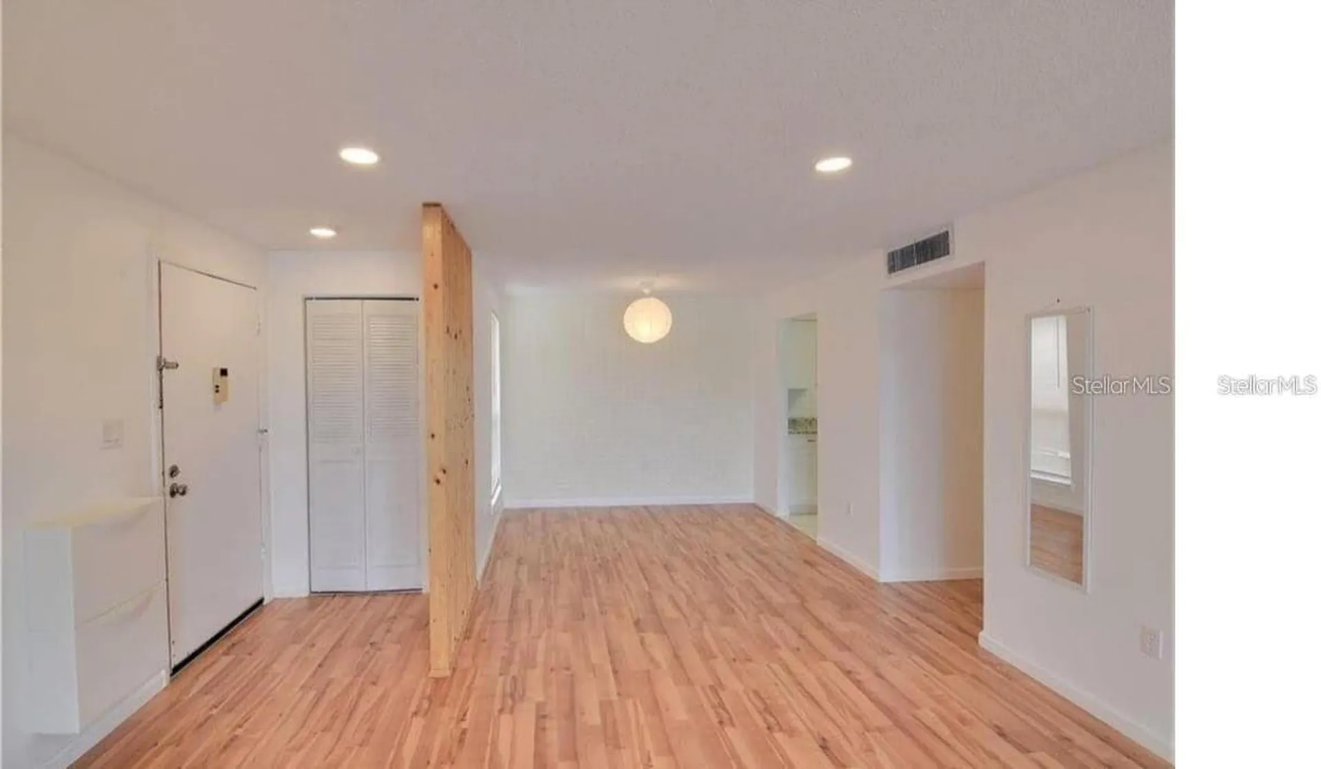 524 Orange Drive Altamonte Springs FL 32701