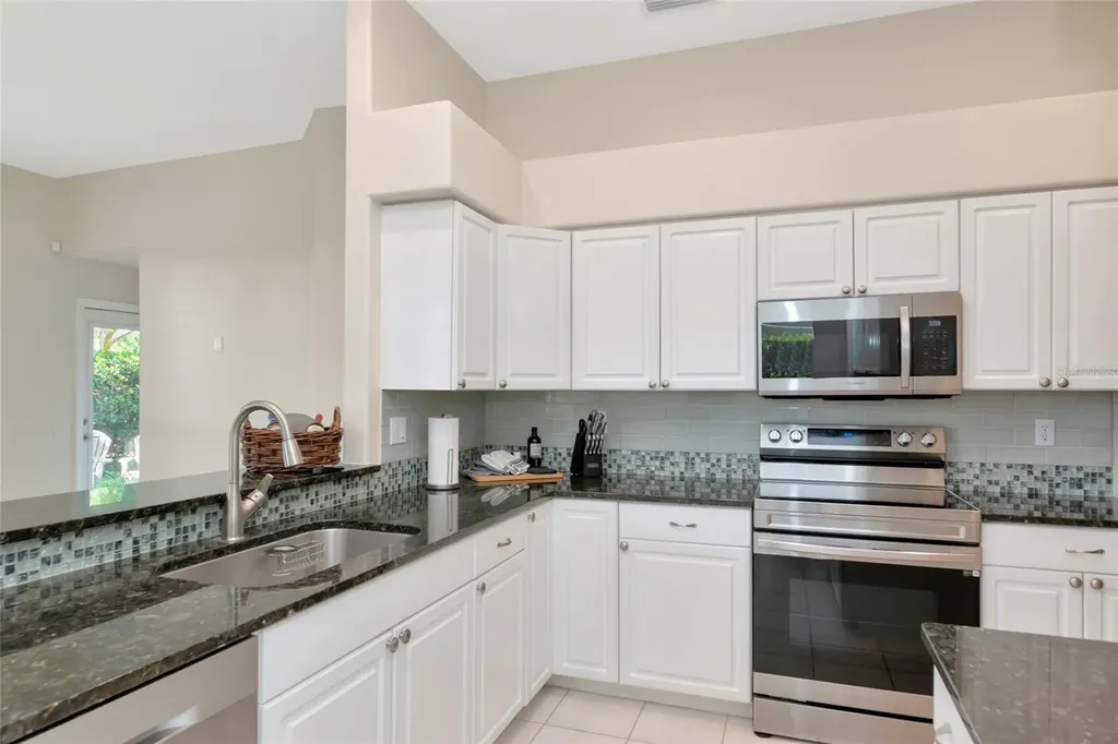 309 Americas Cup Boulevard Bradenton FL 34208