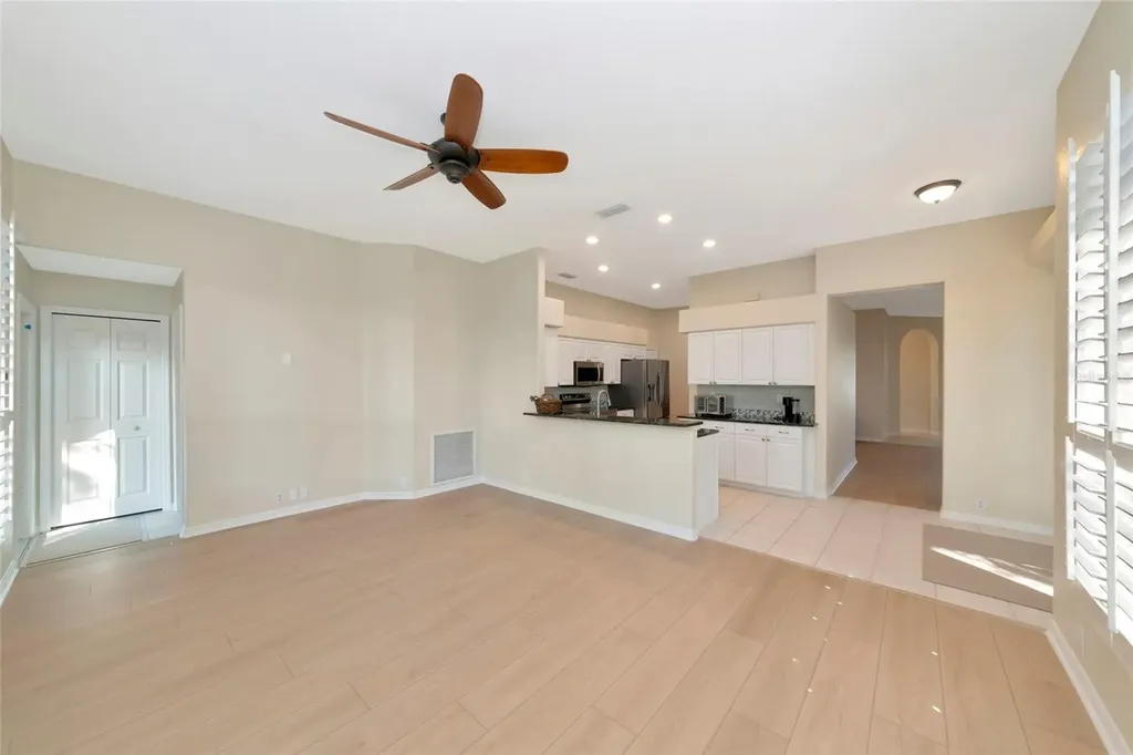 309 Americas Cup Boulevard Bradenton FL 34208