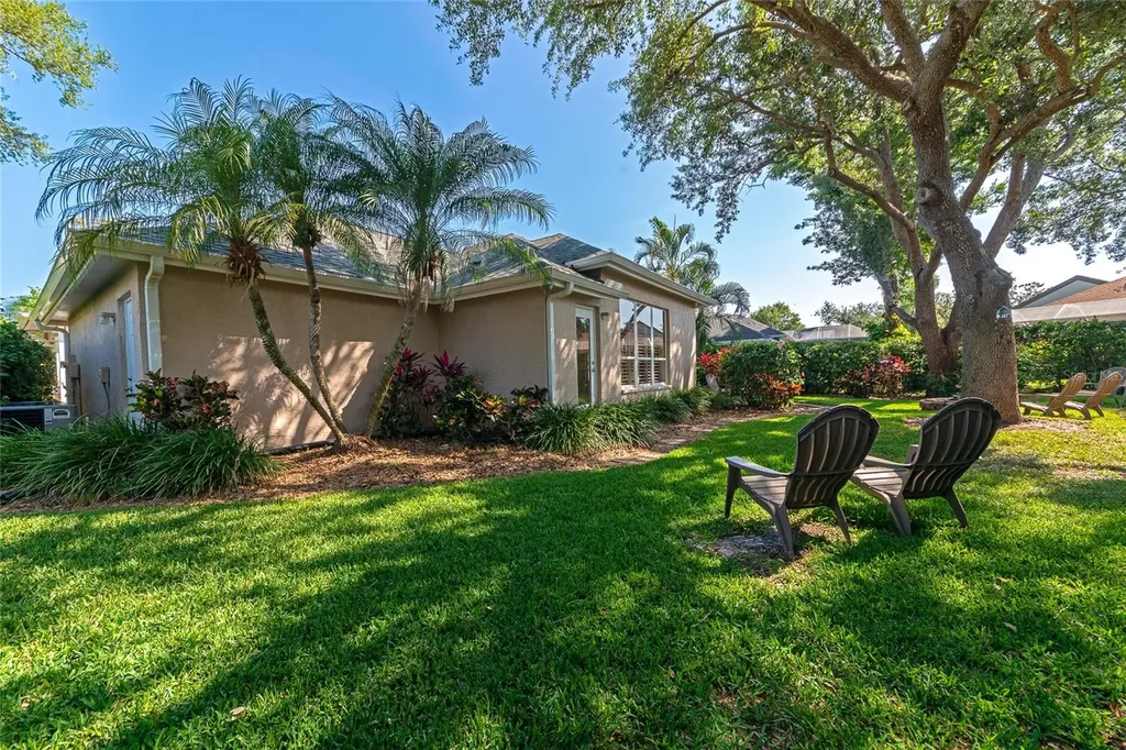 309 Americas Cup Boulevard Bradenton FL 34208