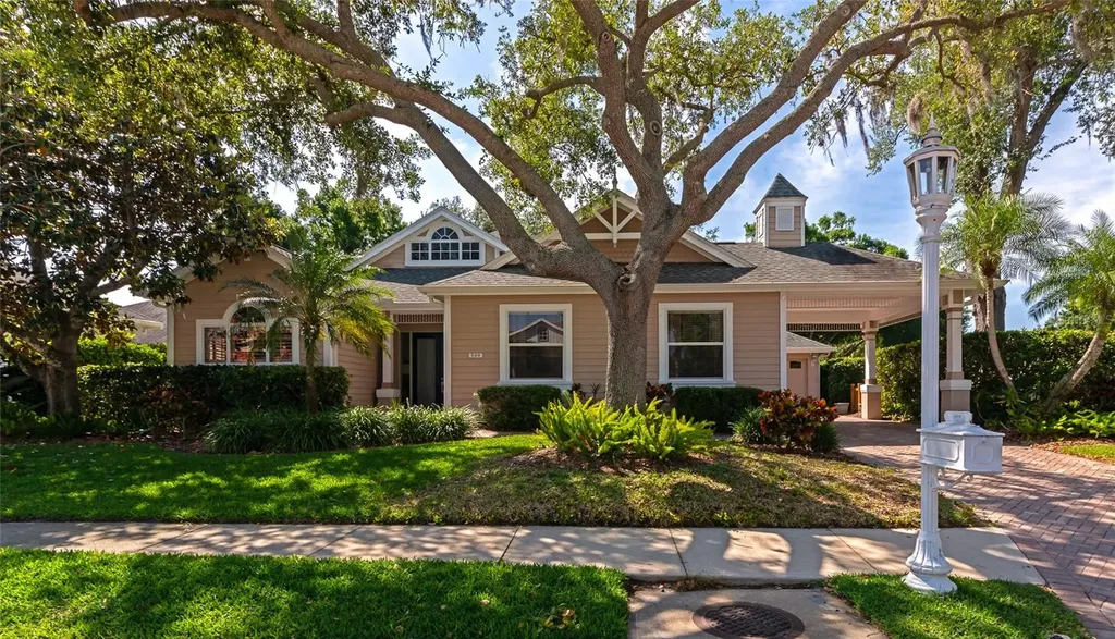 309 Americas Cup Boulevard Bradenton FL 34208
