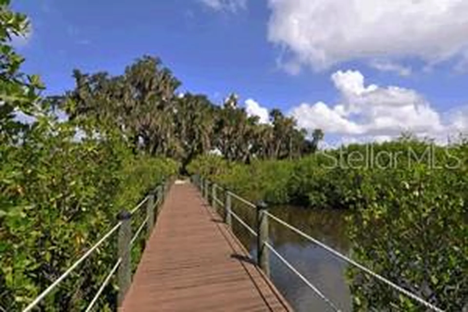 309 Americas Cup Boulevard Bradenton FL 34208