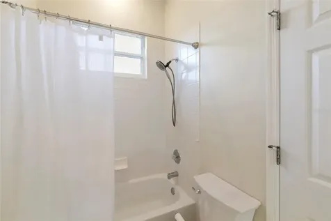 309 Americas Cup Boulevard Bradenton FL 34208