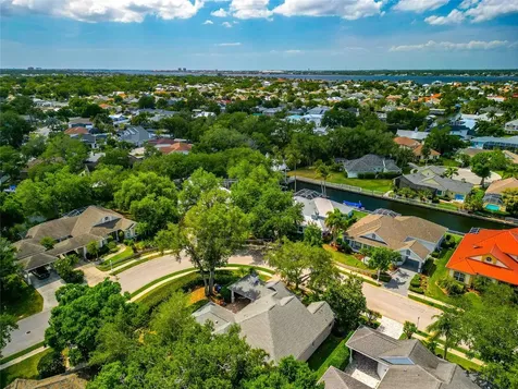 309 Americas Cup Boulevard Bradenton FL 34208