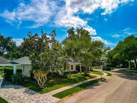 309 Americas Cup Boulevard Bradenton FL 34208