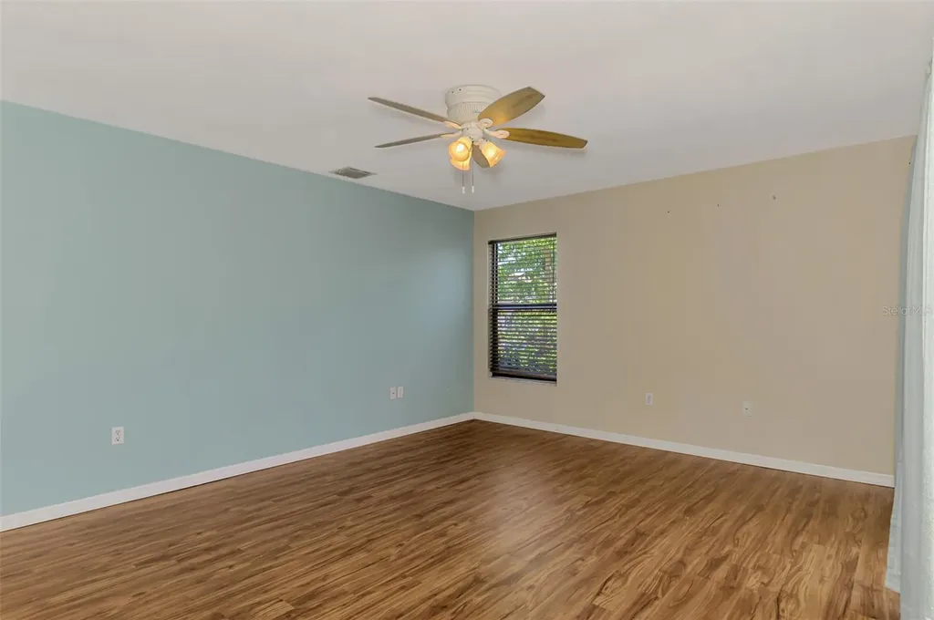7805 38th Court E Sarasota FL 34243