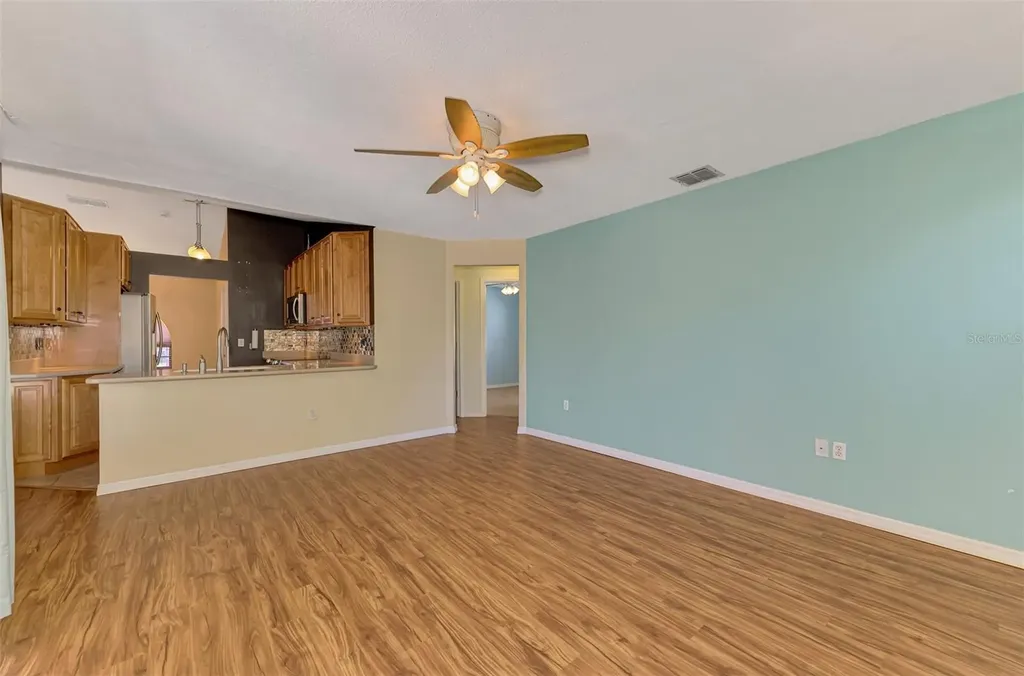 7805 38th Court E Sarasota FL 34243