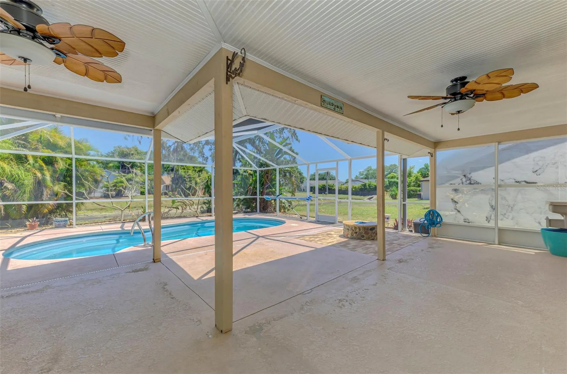 7805 38th Court E Sarasota FL 34243
