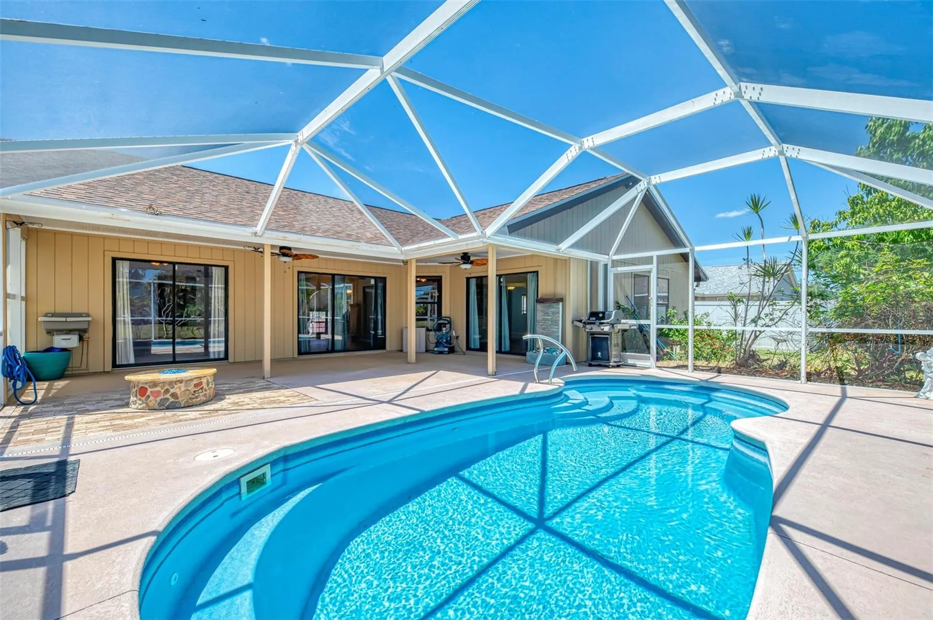 7805 38th Court E Sarasota FL 34243