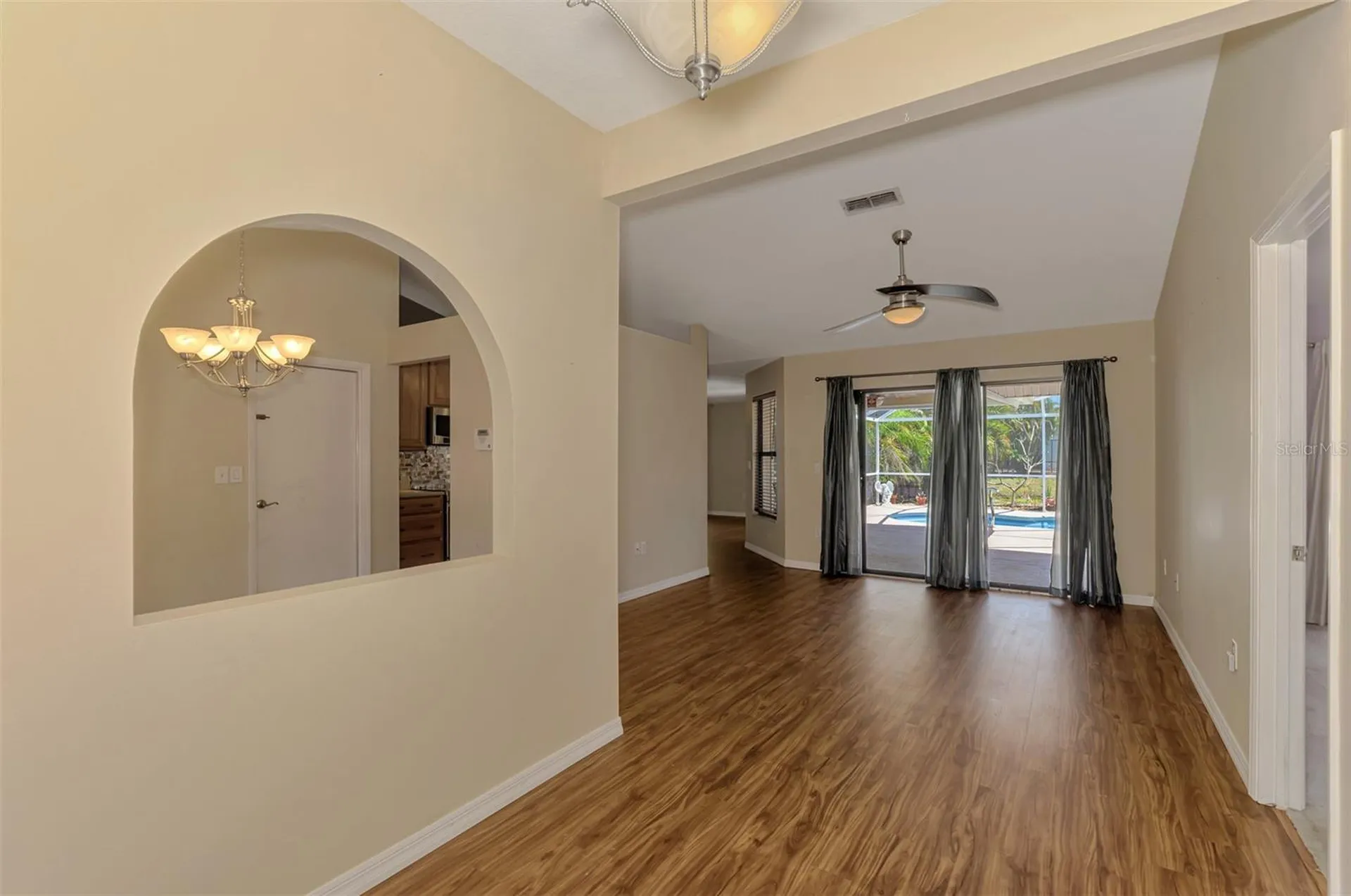 7805 38th Court E Sarasota FL 34243