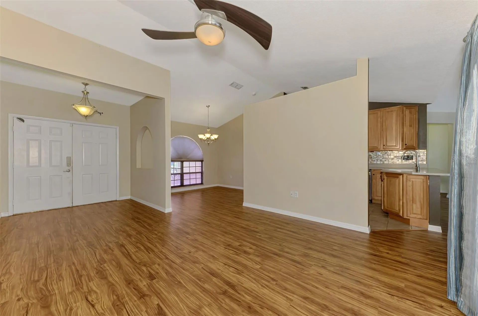 7805 38th Court E Sarasota FL 34243