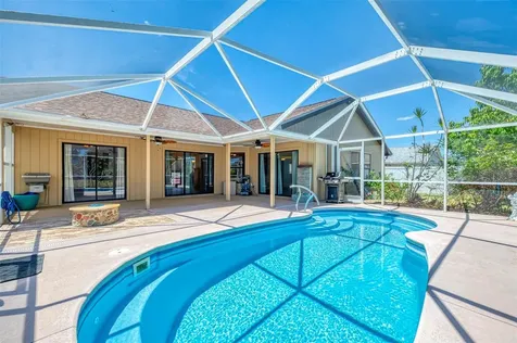 7805 38th Court E Sarasota FL 34243