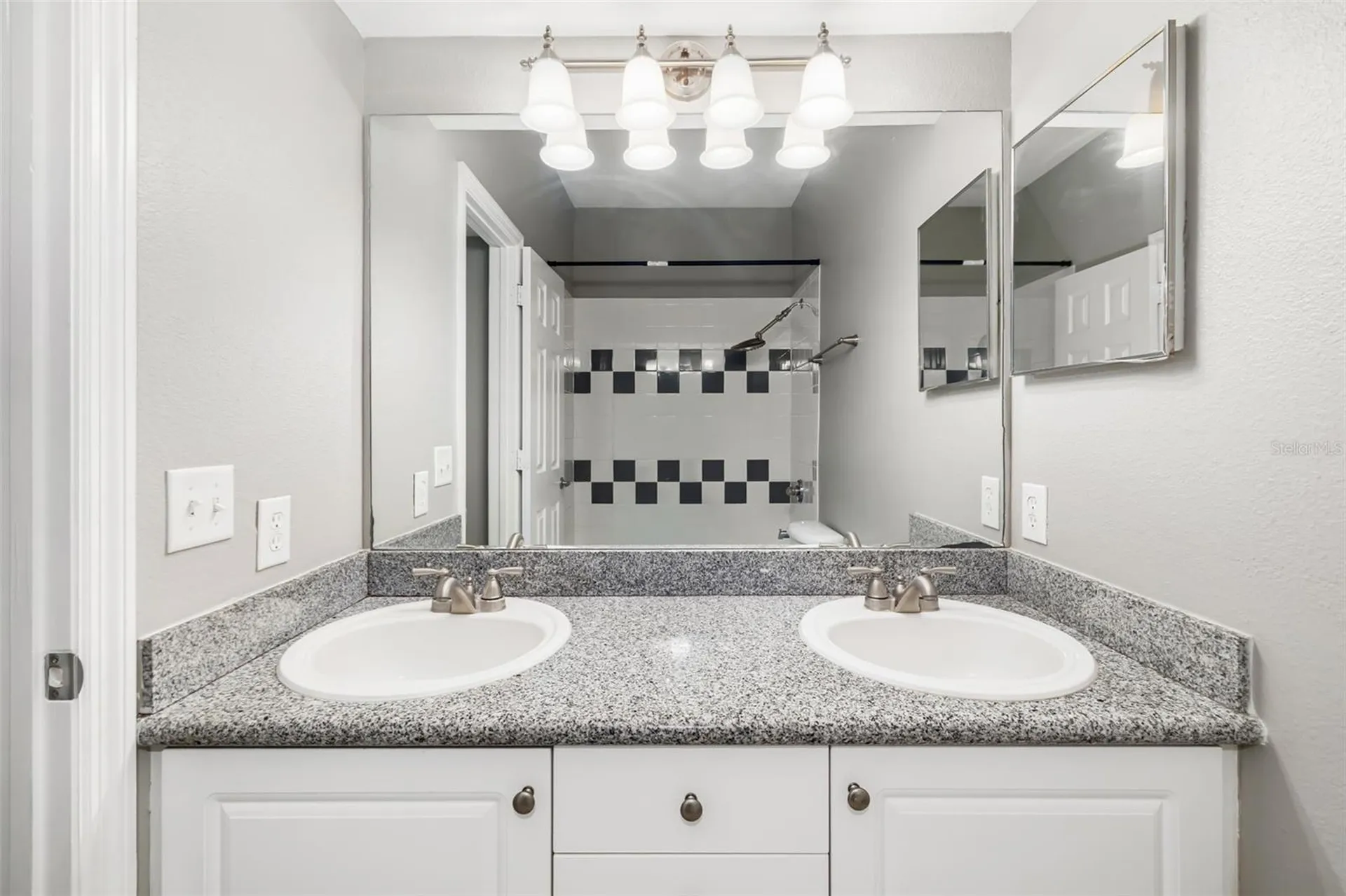 7653 Plantation Circle Bradenton FL 34201