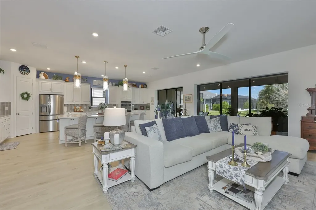 5512 Caserta Court Palmetto FL 34221