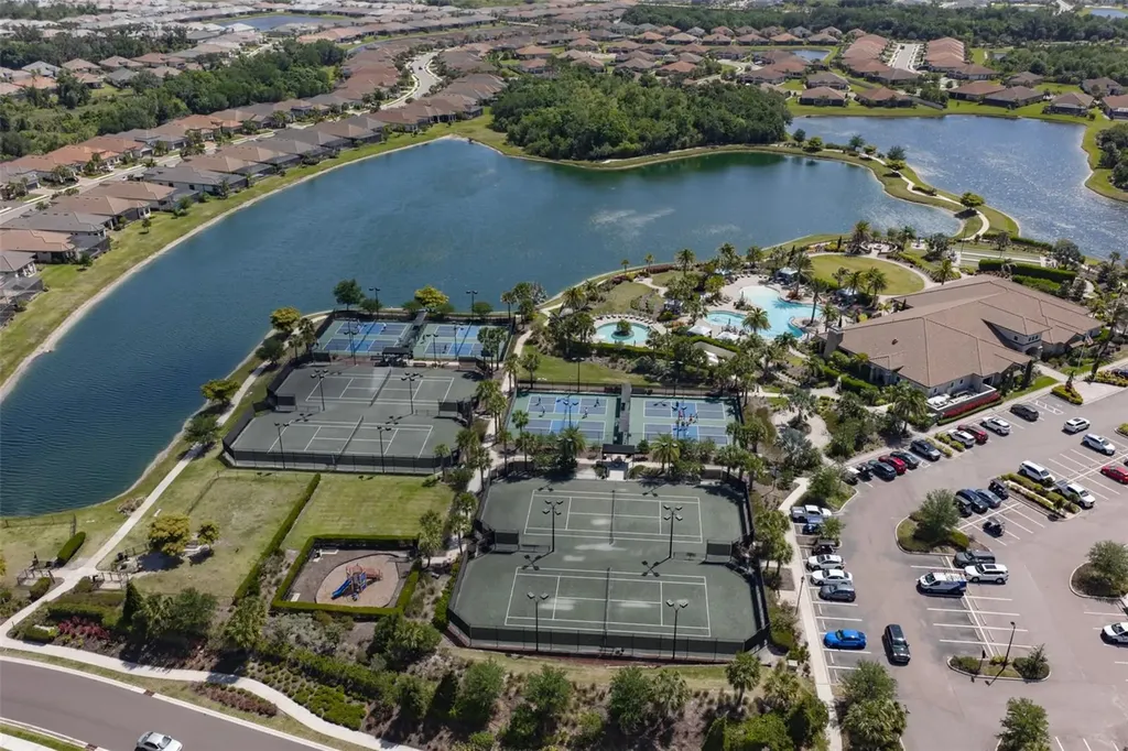 5512 Caserta Court Palmetto FL 34221